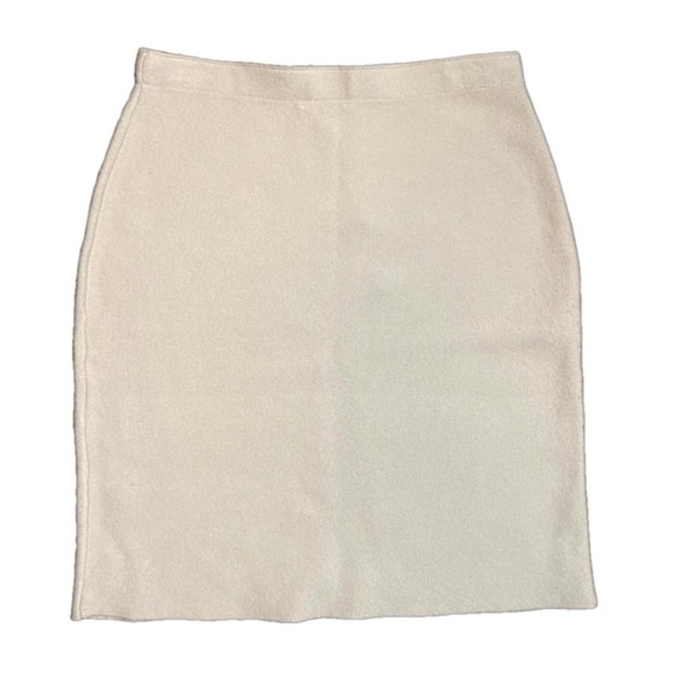 ⭐️ NWT Milano winter white skirt- size medium